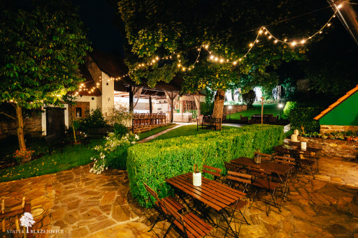 Svatební stodola - Blažejovice - Katka a Kuba 2025 (web)-02216