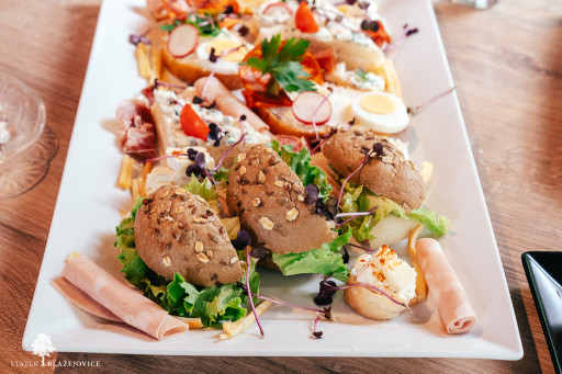 Svatební stodola - Blažejovice - Katka a Kuba 2025 (web)-02231