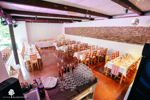Svatební stodola - Blažejovice - Katka a Kuba 2025 (web)-02238
