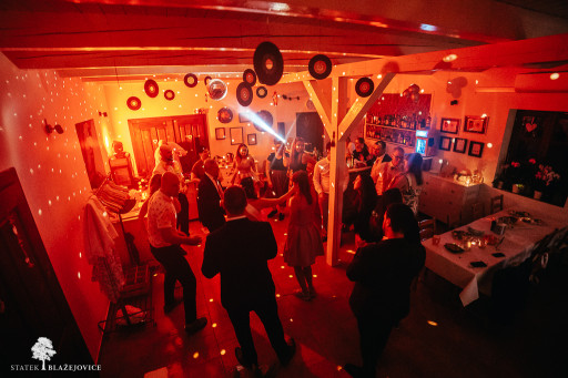 Svatební stodola - Blažejovice - Katka a Kuba 2025 (web)-02324