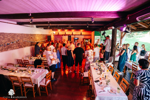 Svatební stodola a Statek Blažejovice - Katka a Jirka 2025 (web)-02459