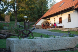 Nádvoří - září 2012